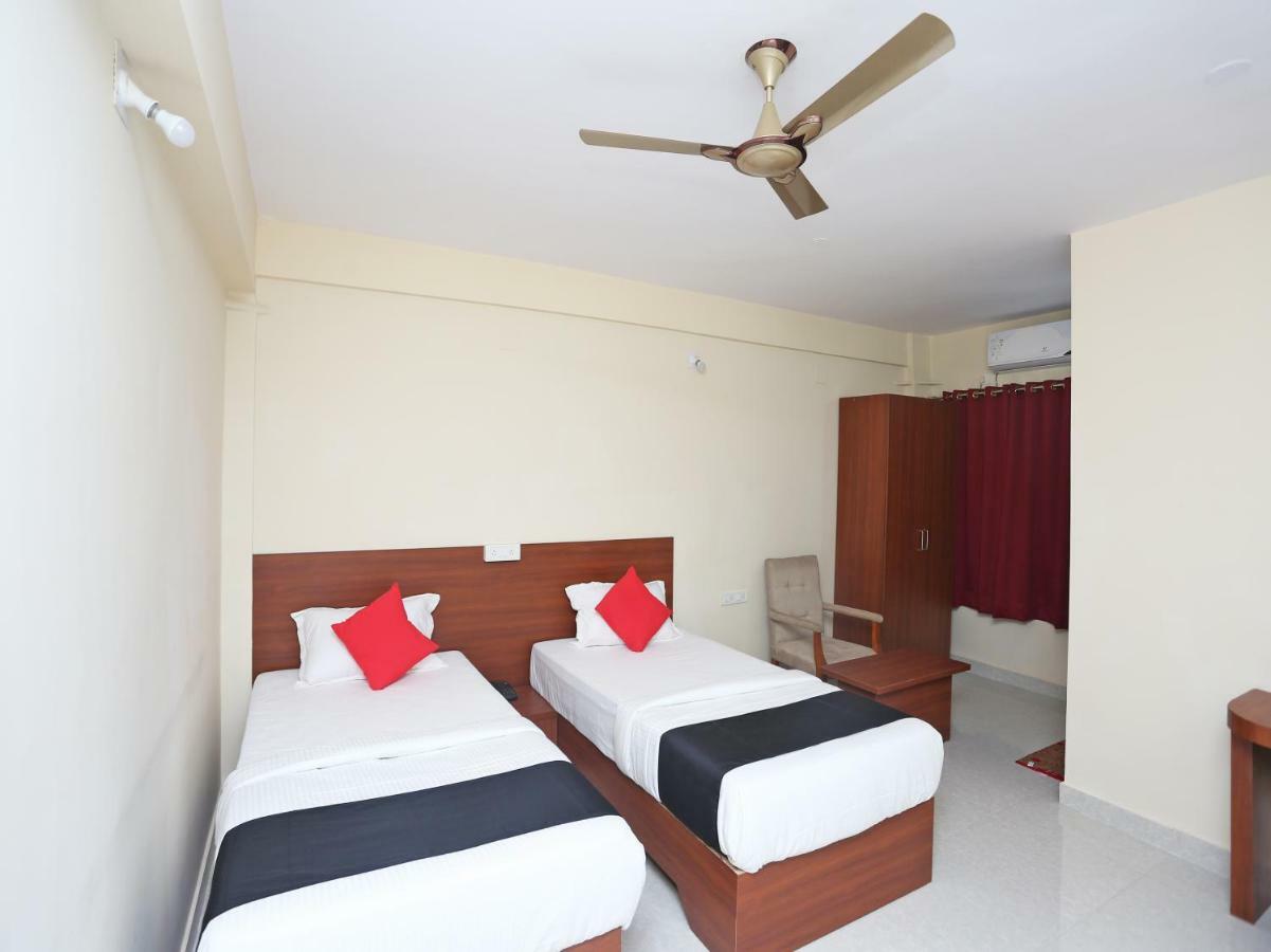 Oyo 38191 Dayal Residency Hotell Jajpur Exteriör bild