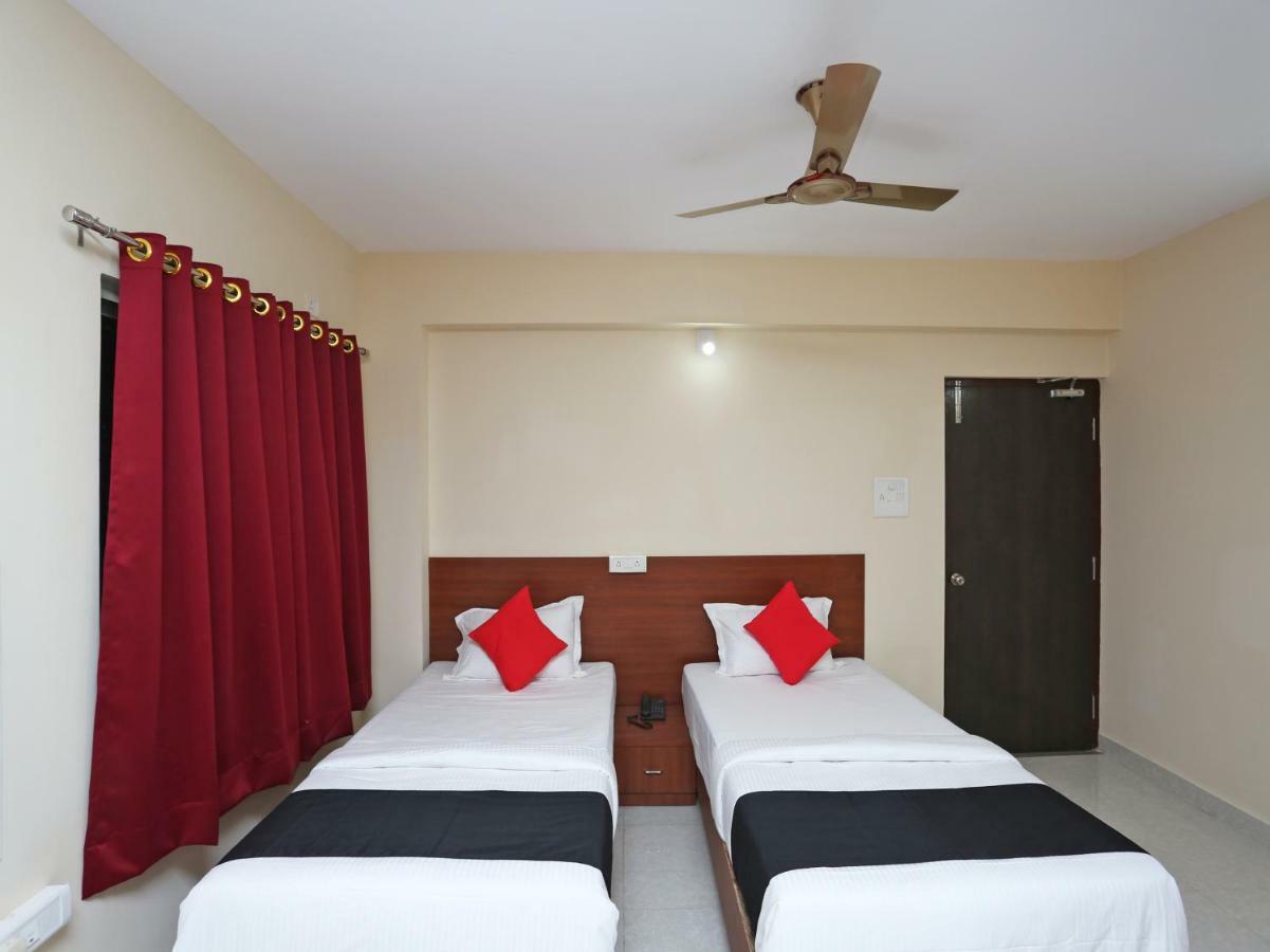 Oyo 38191 Dayal Residency Hotell Jajpur Exteriör bild