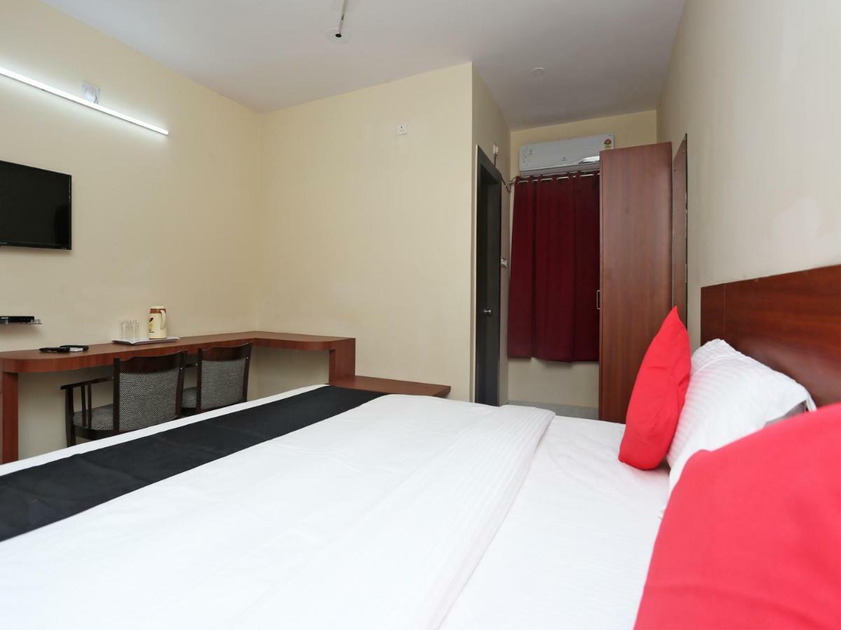 Oyo 38191 Dayal Residency Hotell Jajpur Exteriör bild