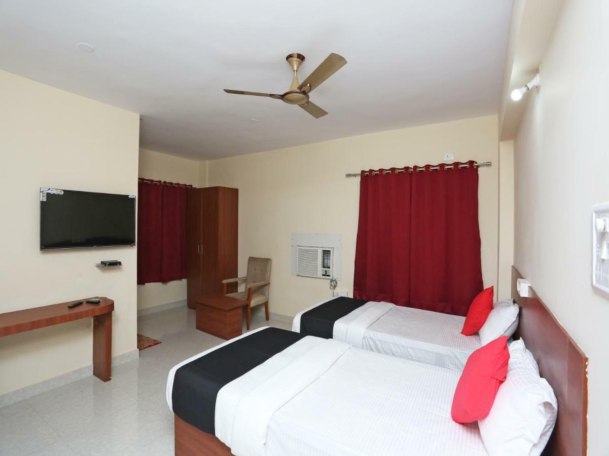 Oyo 38191 Dayal Residency Hotell Jajpur Exteriör bild