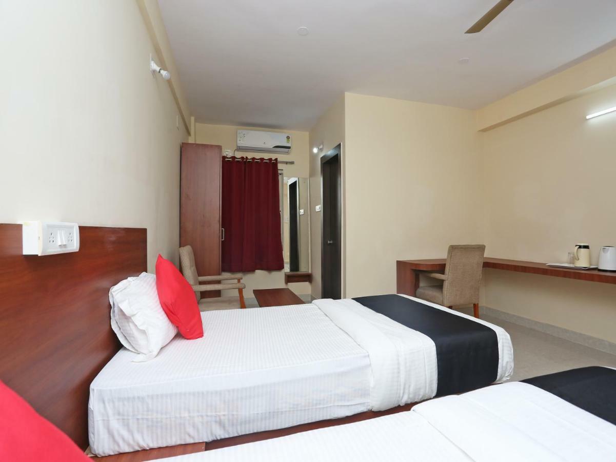 Oyo 38191 Dayal Residency Hotell Jajpur Exteriör bild