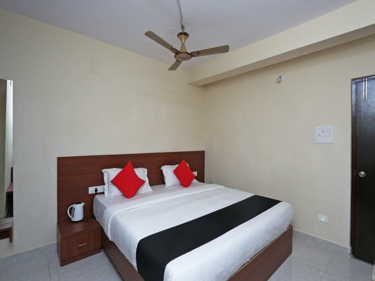 Oyo 38191 Dayal Residency Hotell Jajpur Exteriör bild