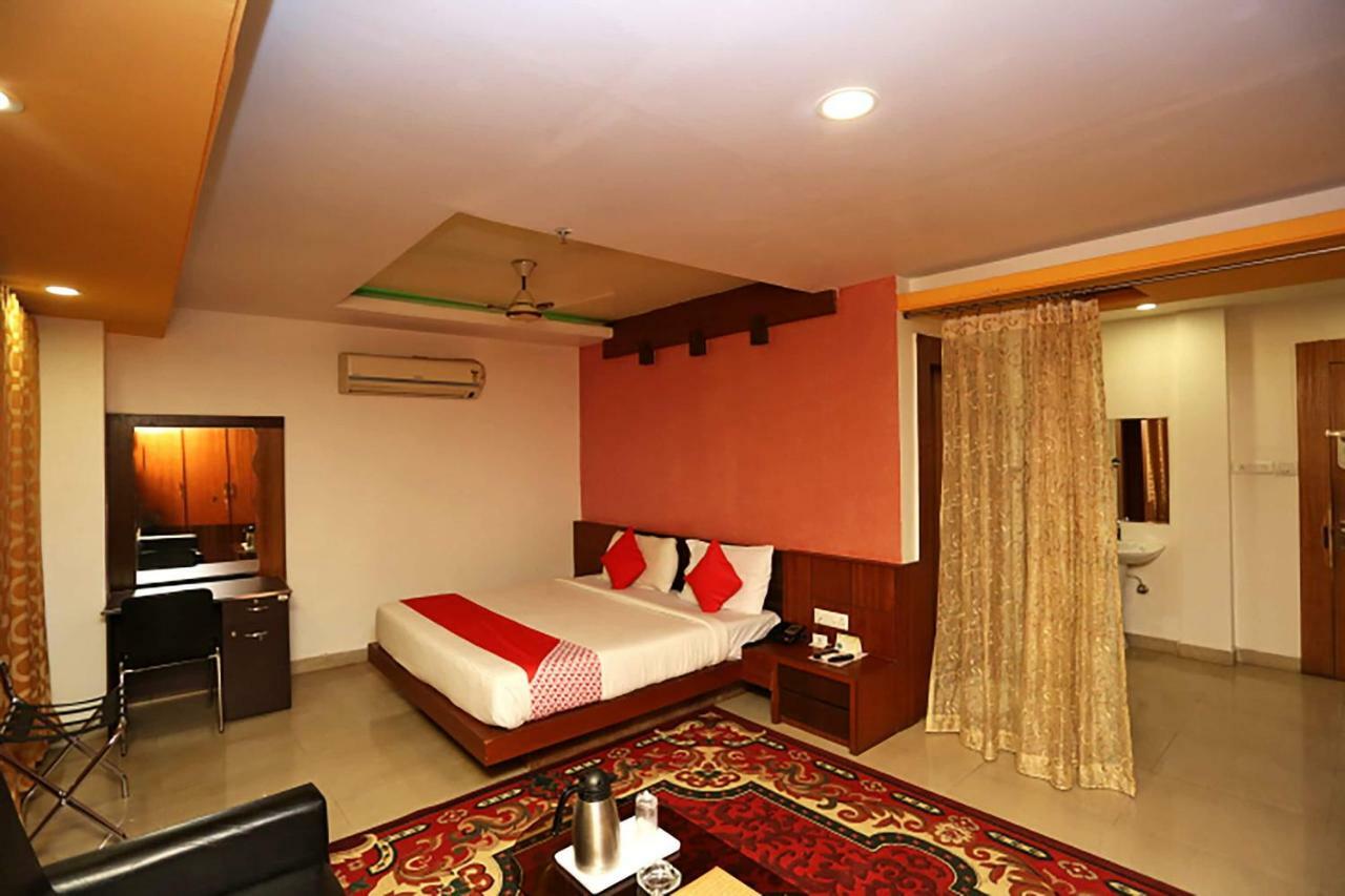 Oyo 38191 Dayal Residency Hotell Jajpur Exteriör bild